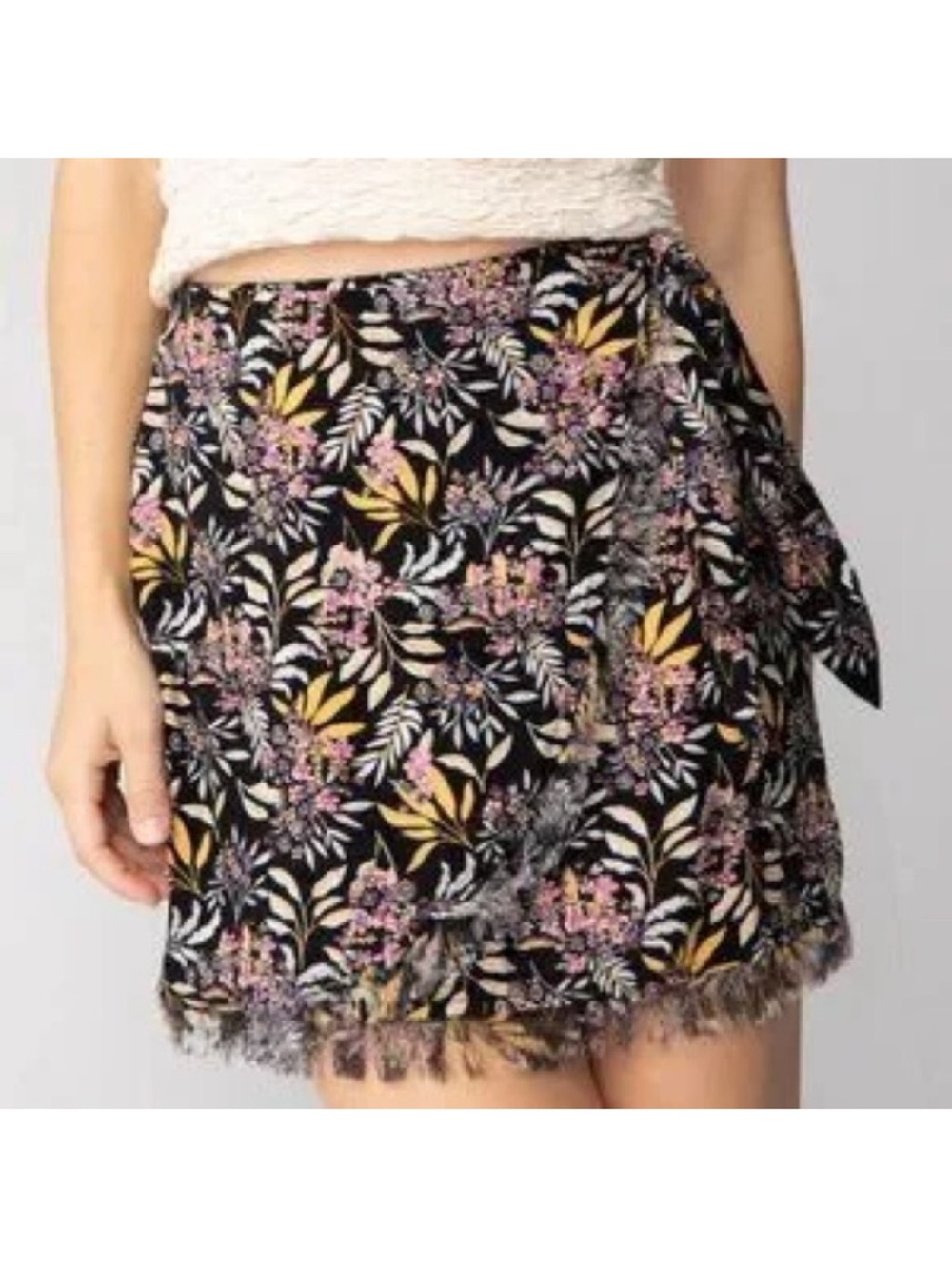NATURAL LIFE Faux Wrap Mini Skirt floral size large NWT